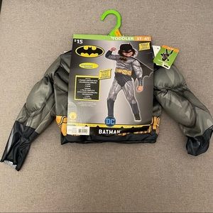 NWT Batman Halloween toddler costume